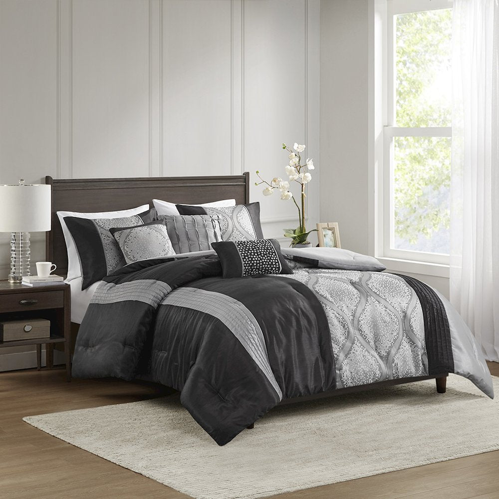 6 Piece Jacquard Comforter Set with Throw Pillows