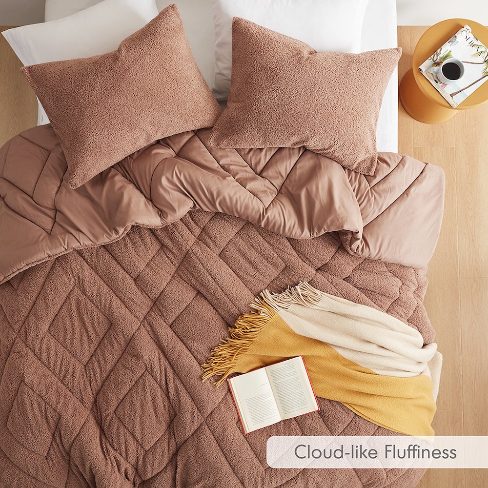Double Diamond Quilted Teddy Comforter Set