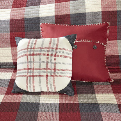 6 Piece Printed Herringbone Quilt Set with Throw Pillows