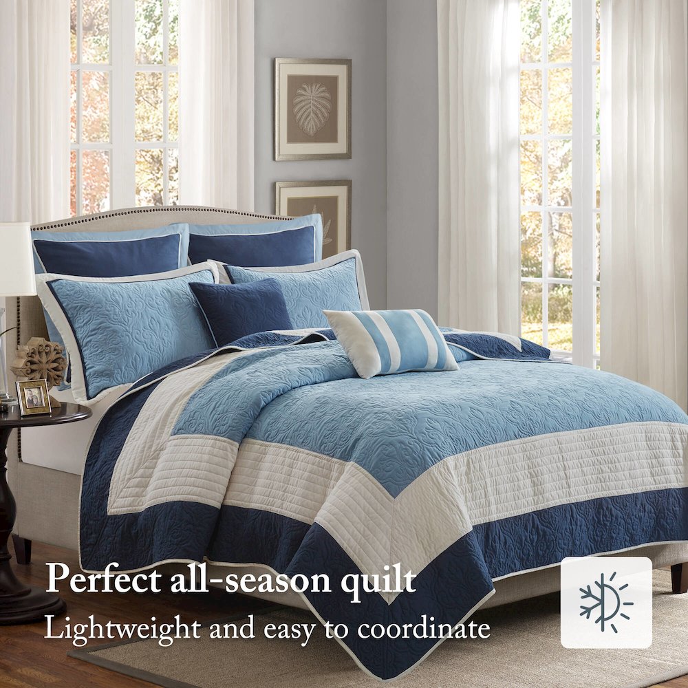 7 Piece Quilt Set with Euro Shams and Throw Pillows