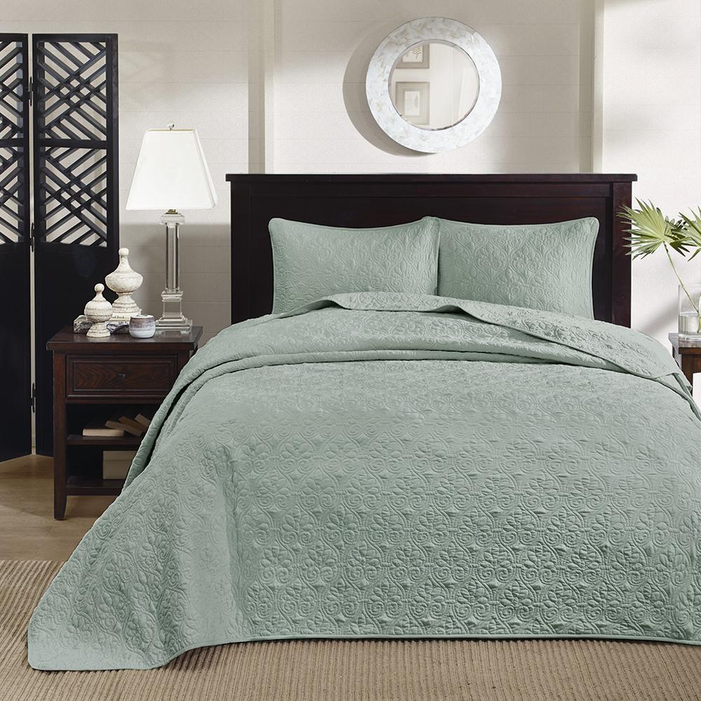 Quebec 3 Piece Reversible Bedspread Set, Seafoam color