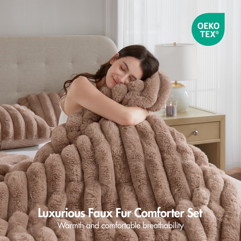 Jasmine 3 Piece Faux Fur Comforter Set