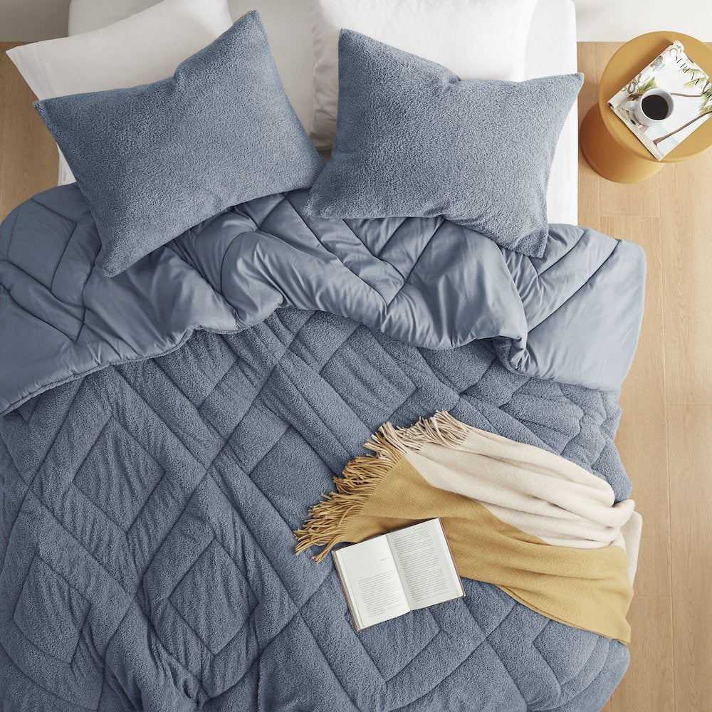 Double Diamond Quilted Teddy Comforter Set