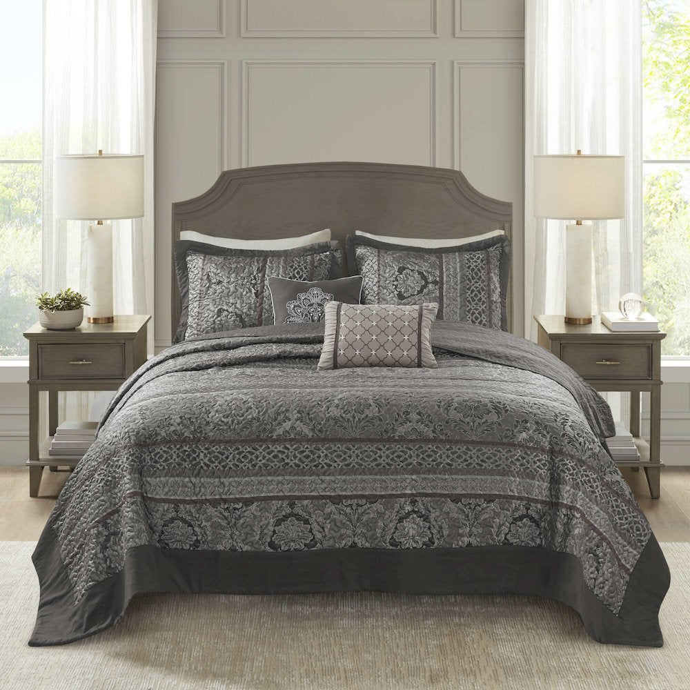 5 Piece Reversible Jacquard Bedspread Set