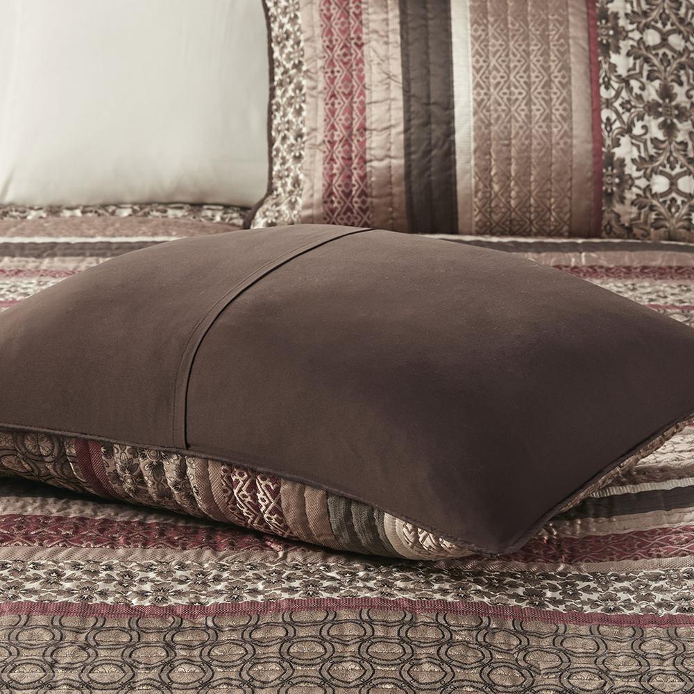 5 Piece Jacquard Quilt Set with Throw Pillows