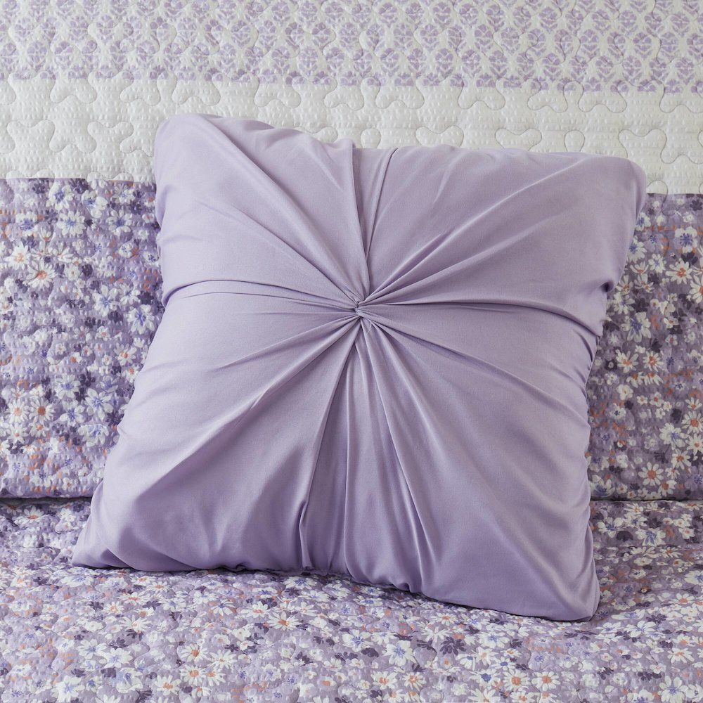 Caralie 4 Piece Seersucker Quilt Set with Throw, Purple color