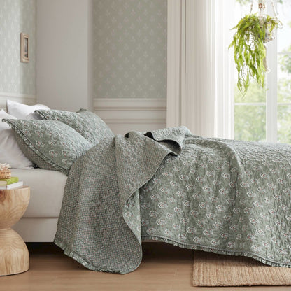 Linwood Ruffle Printed Quilt Set
