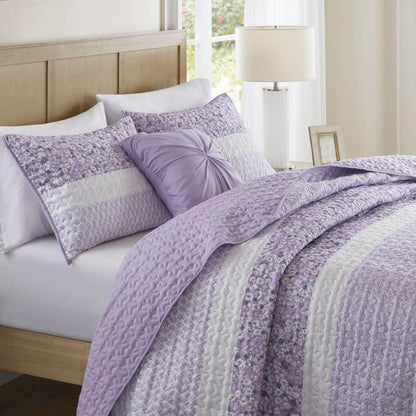 Caralie 4 Piece Seersucker Quilt Set with Throw, Purple color