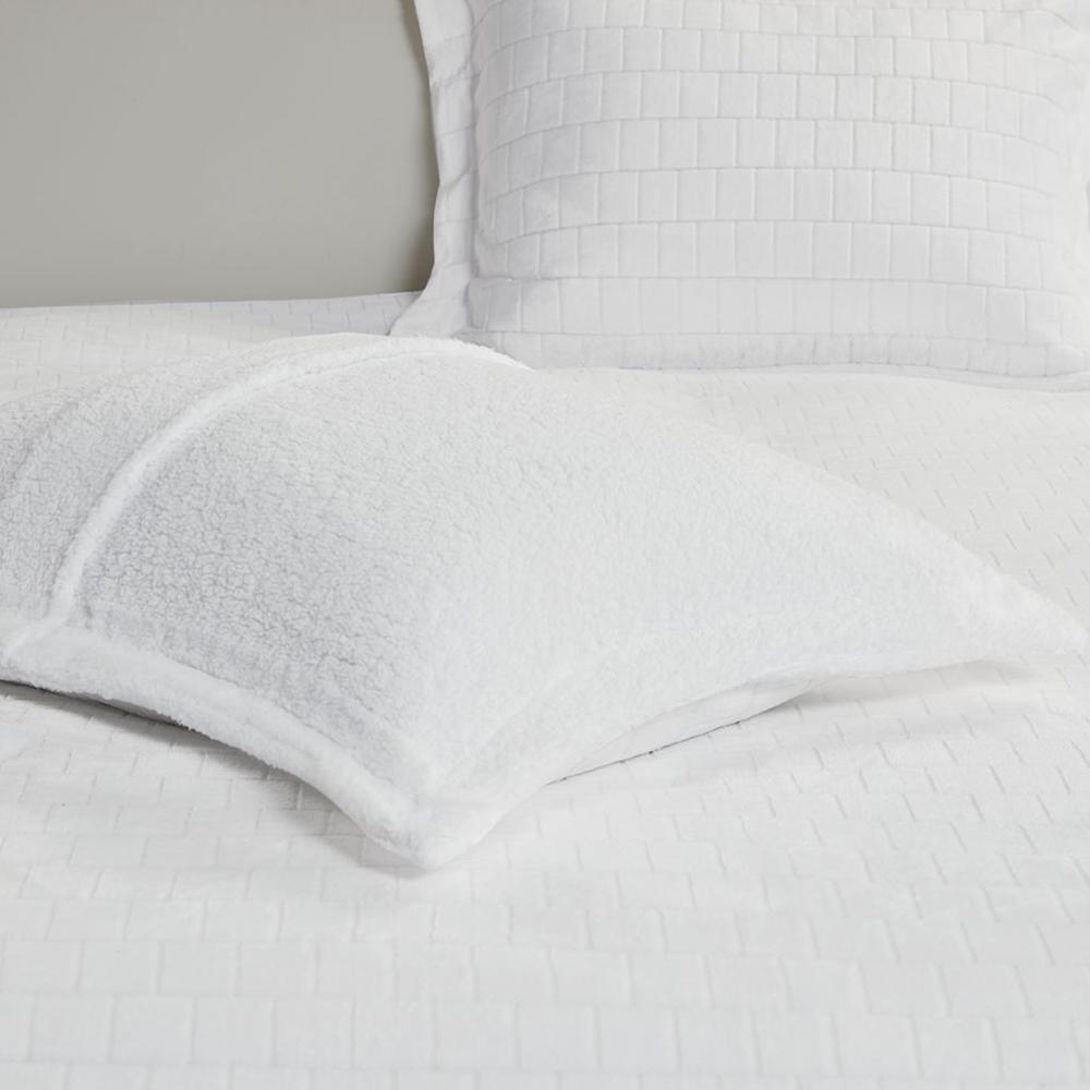 Plush to Sherpa Comforter Set