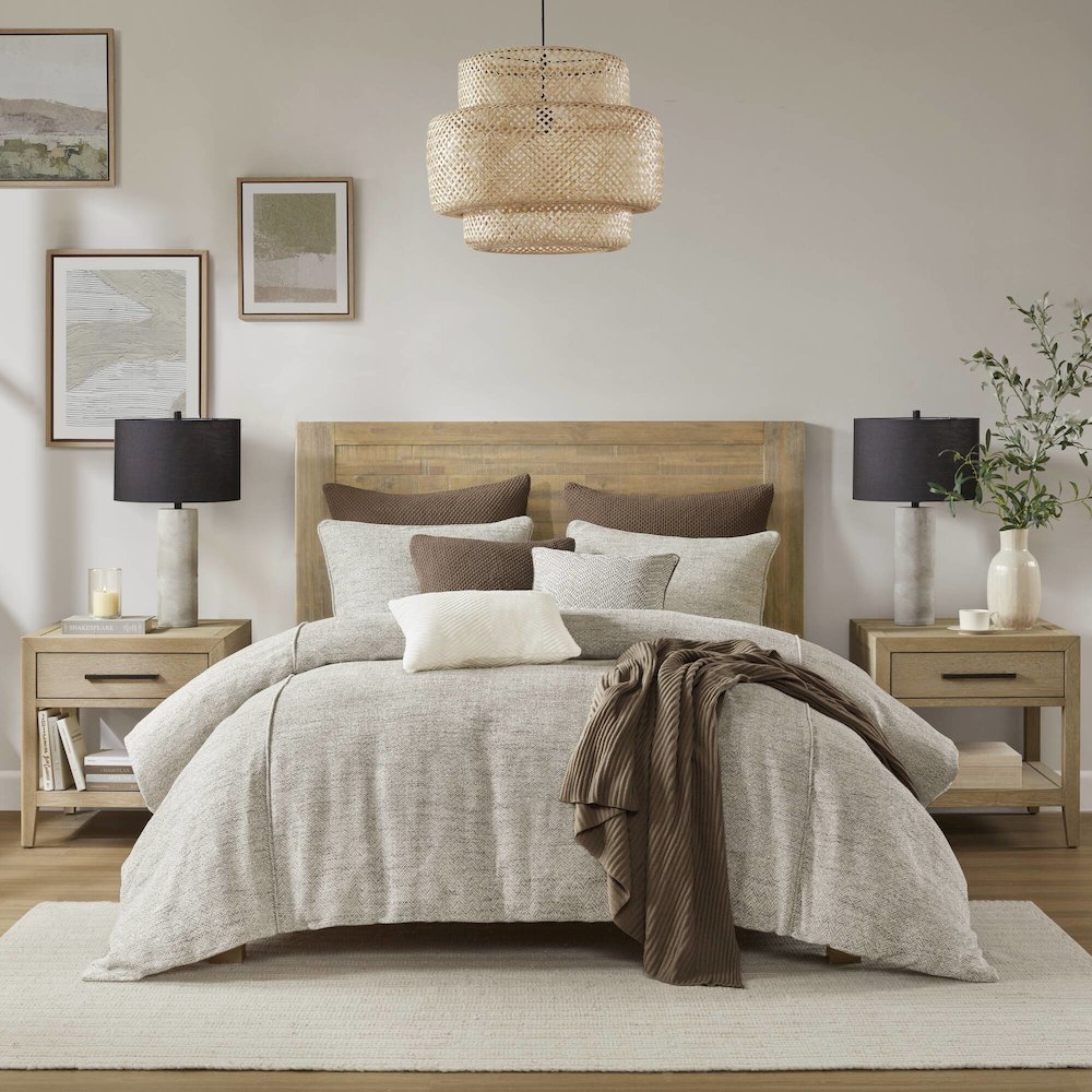 Chapman Comforter Set, Nuetual Ivory color