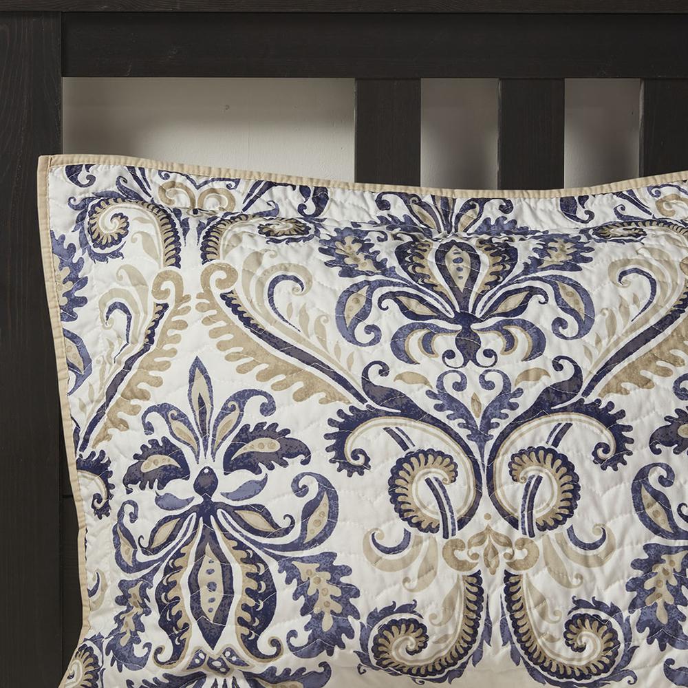 6 Piece Reversible Quilt Set with Throw Pillows