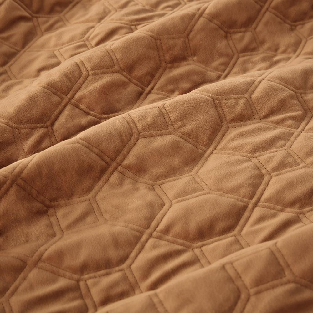 Harper 3 Piece Velvet Quilt Set, Rust color