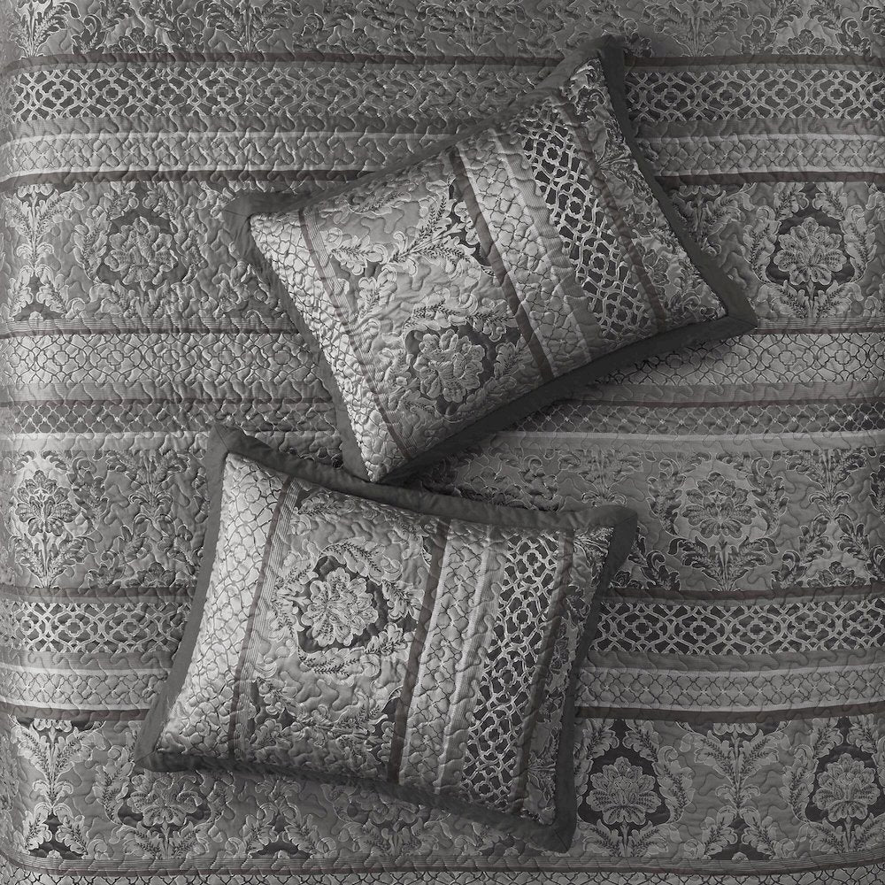 5 Piece Reversible Jacquard Bedspread Set