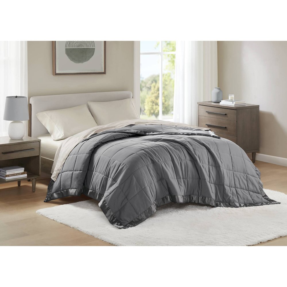 Windom Lightweight Down Alternative Blanket with Satin Trim