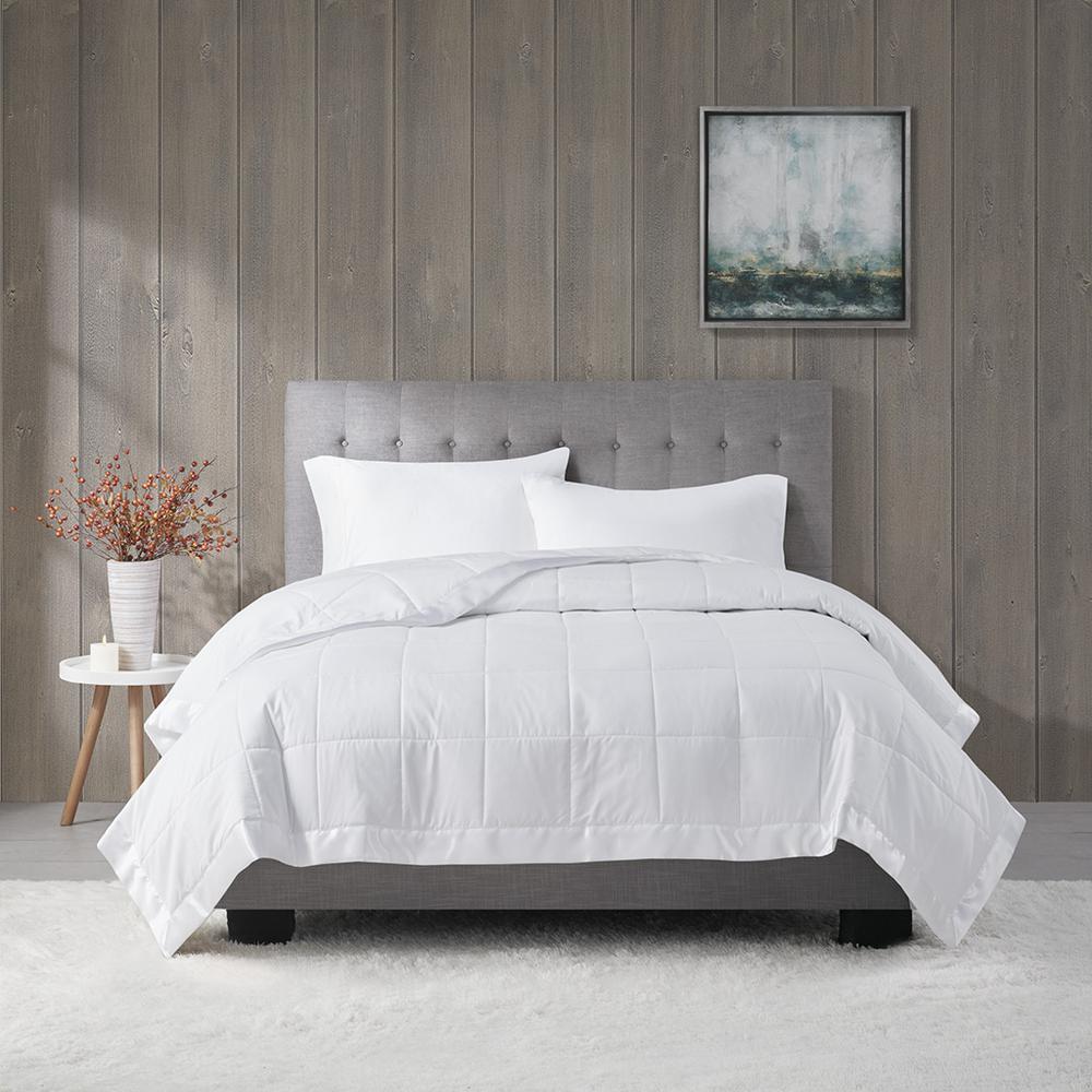 Lightweight Down Alternative Blanket with Satin Trim