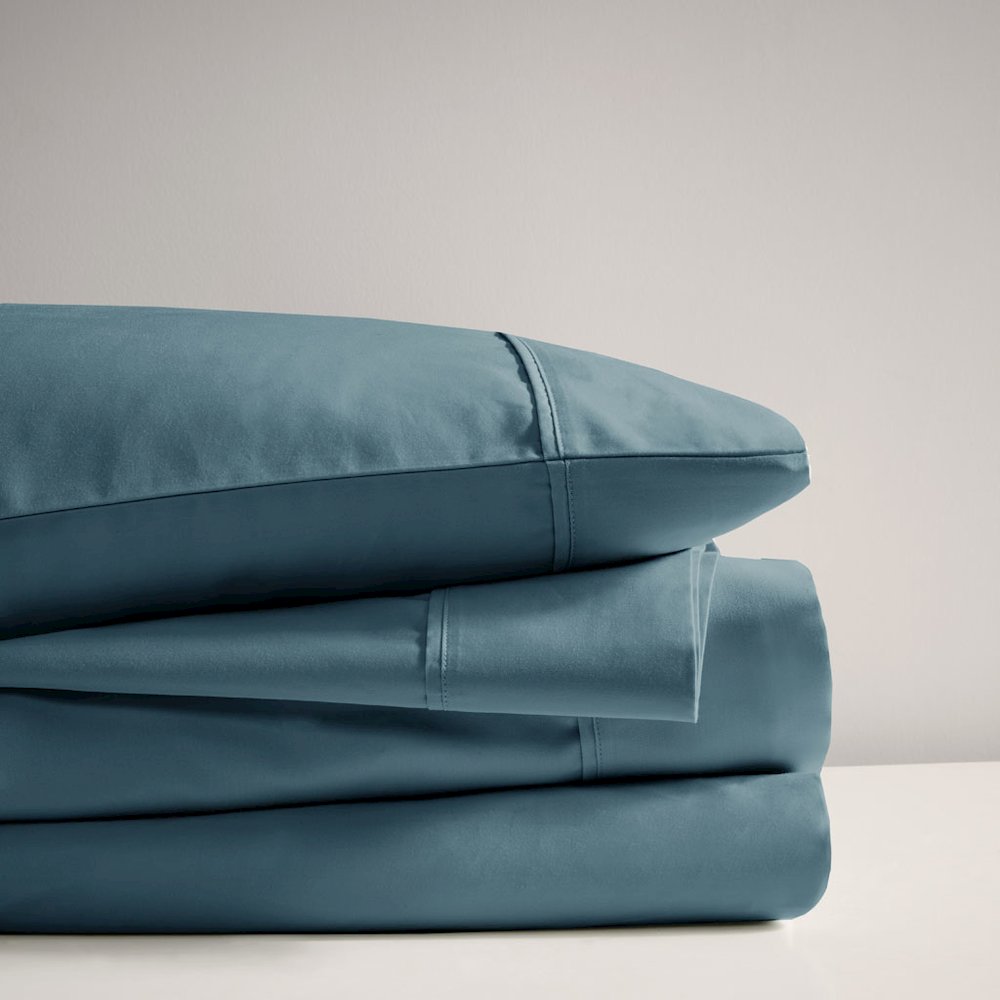 600 Thread Count Cooling Cotton Blend 4 PC Sheet Set, Teal color