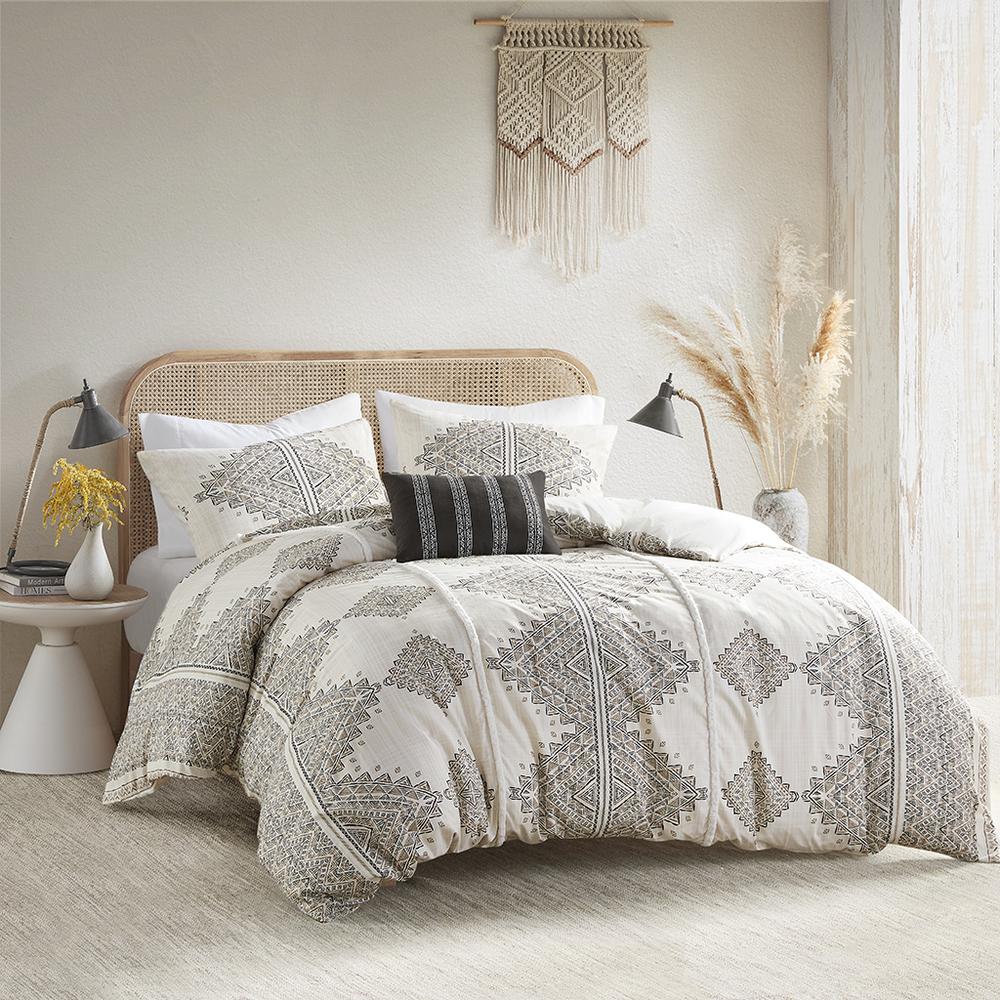 4 Piece Printed Duvet Cover Set with Throw Pillow