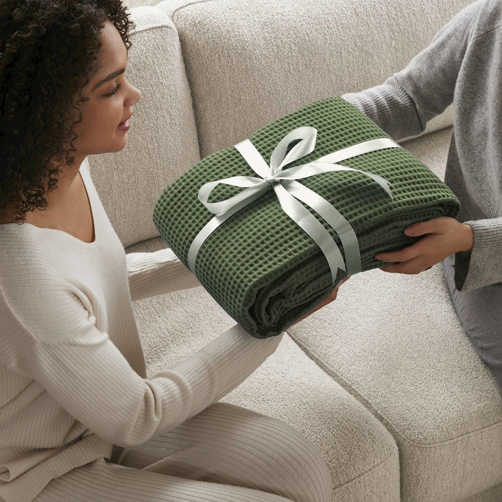Waffle Weave Cotton Blanket, Olive Green color