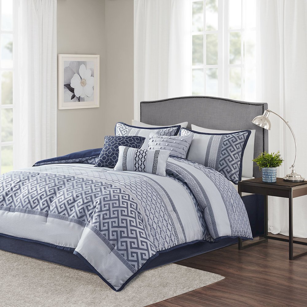 7 Piece Jacquard Comforter Set