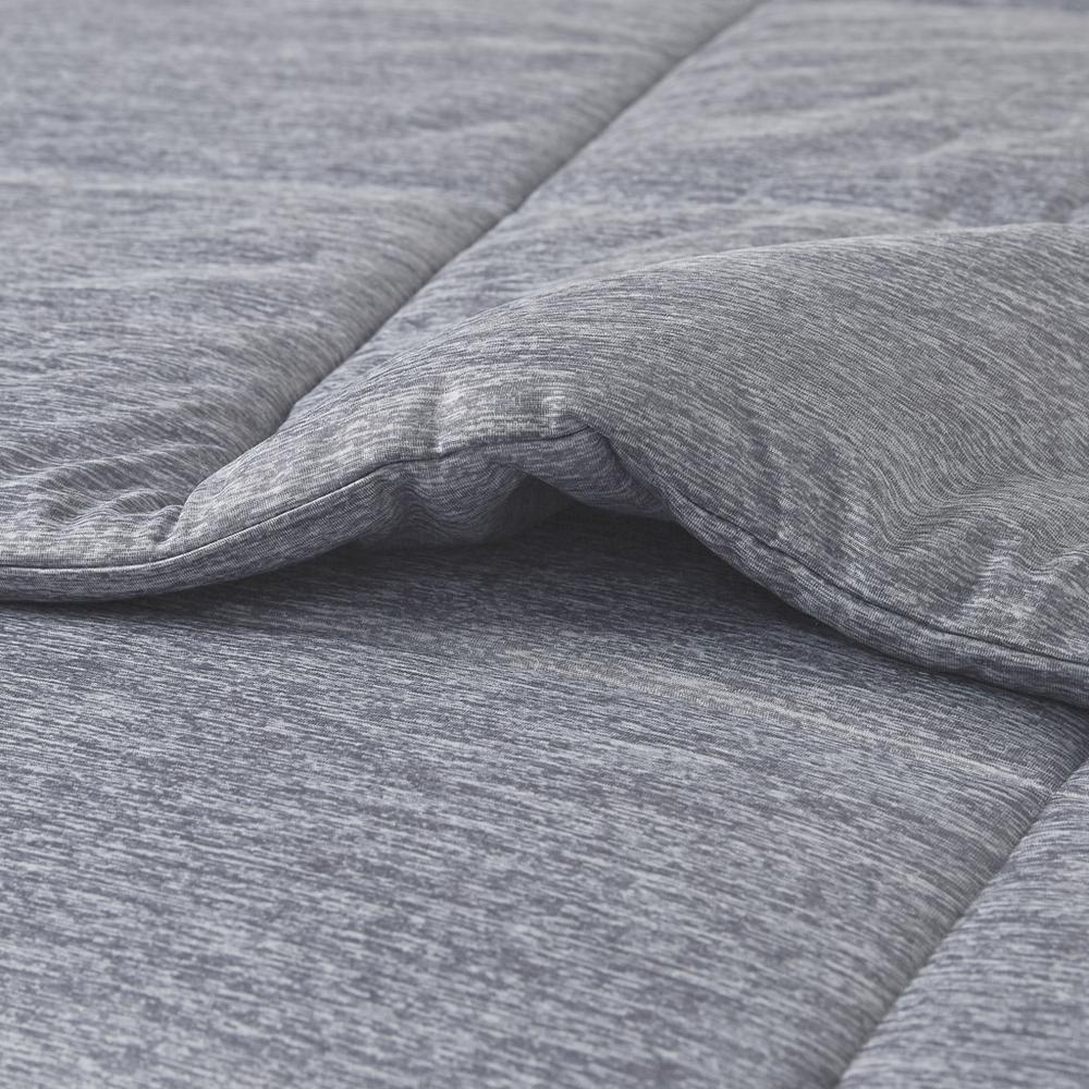 Oversized Down Alternative Comforter