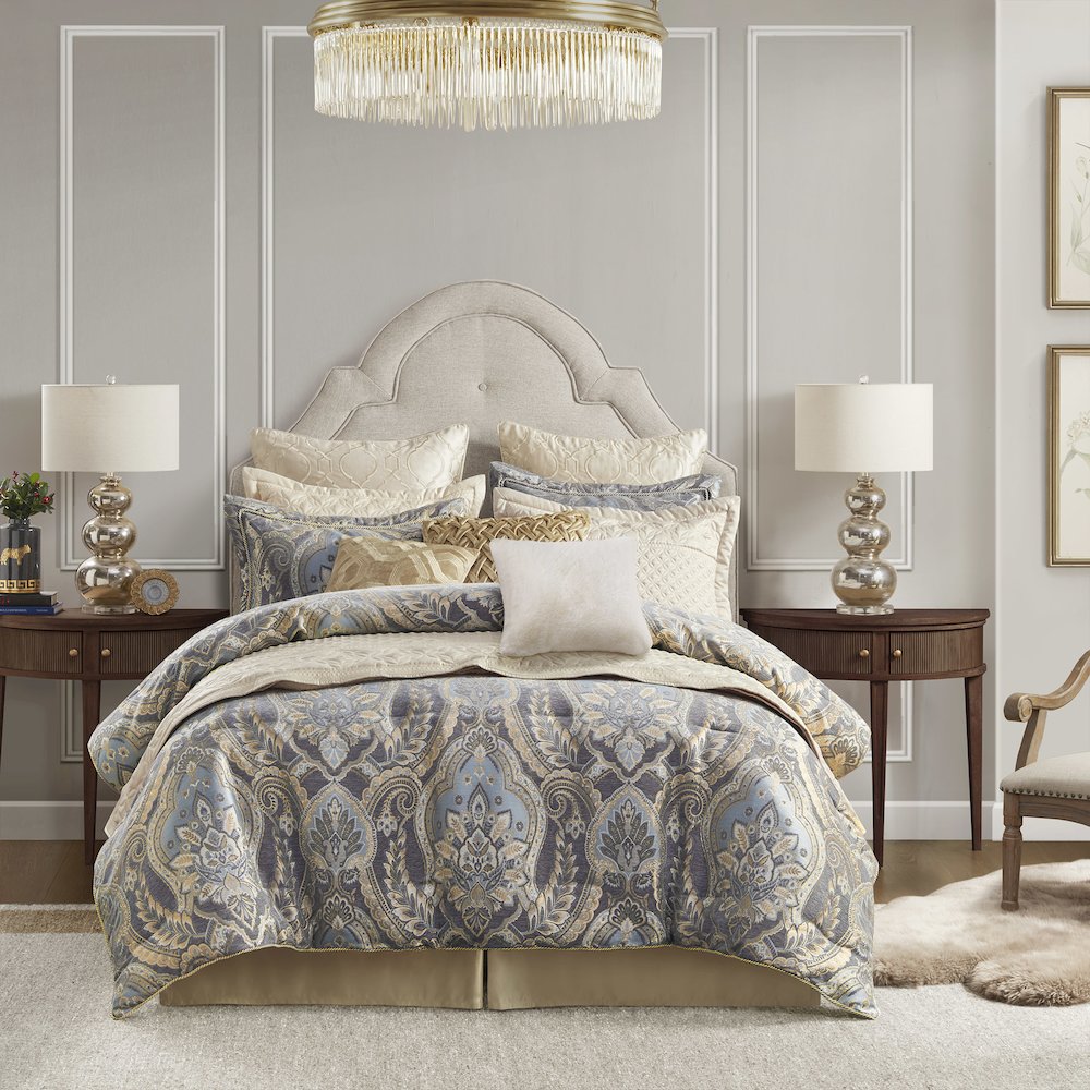 4 Piece Comforter Set