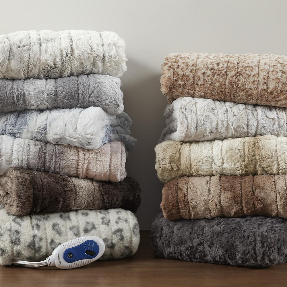 Oversized Faux Fur Heated Throw
