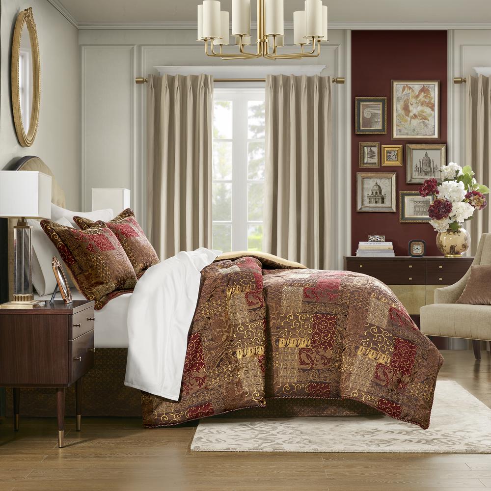 Galleria 4 Piece Comforter Set, Red color