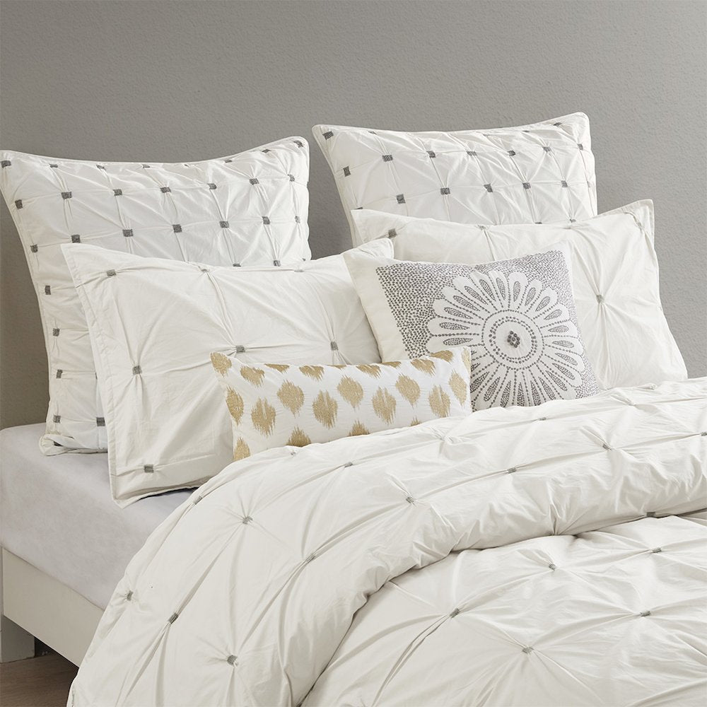 3 Piece Elastic Embroidered Cotton Duvet Cover Set