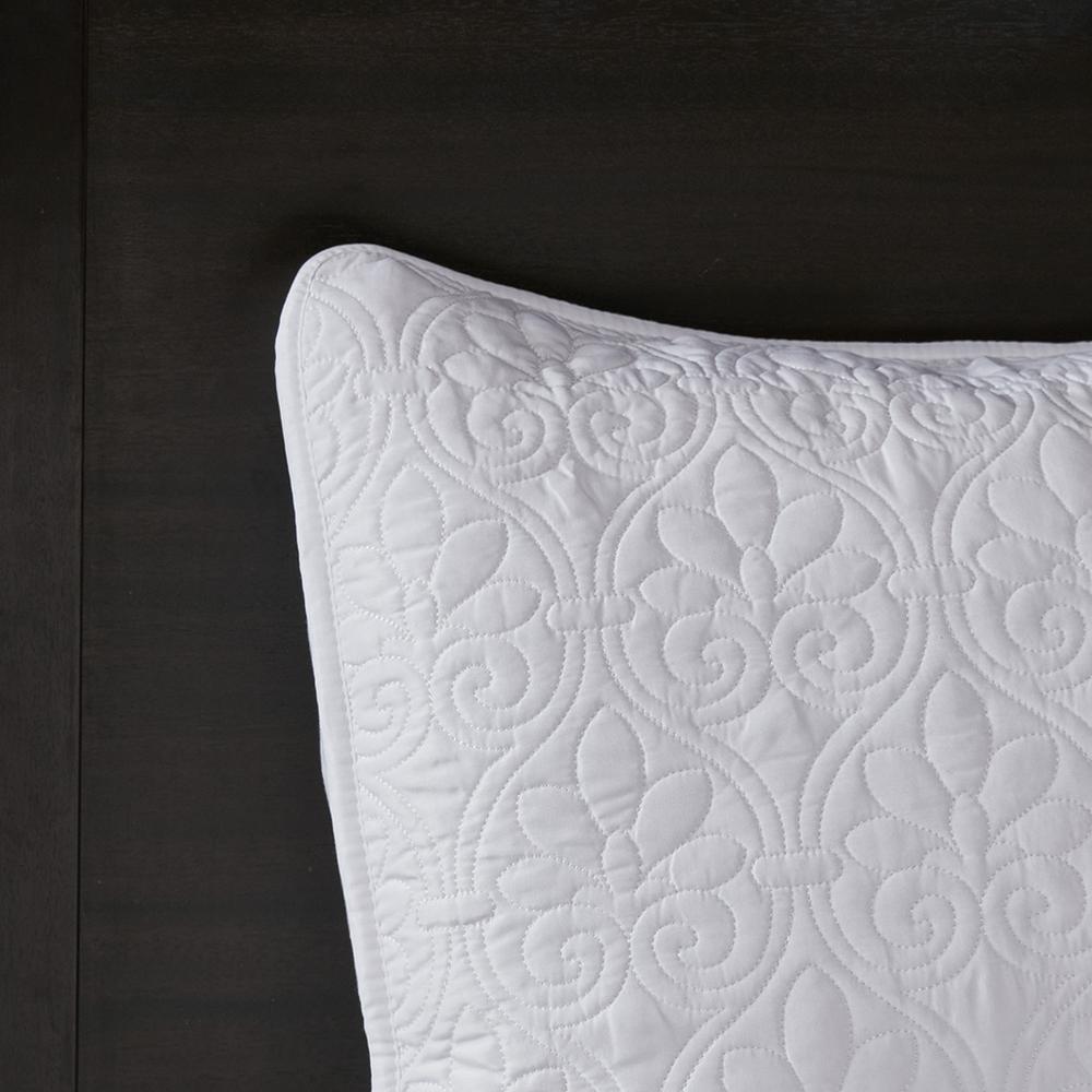 Quebec 3 Piece Reversible Bedspread Set, White color