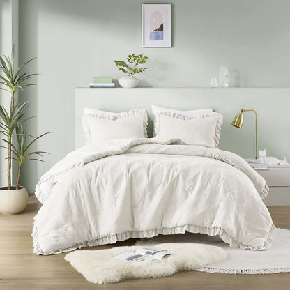 Diamond Quilted Ruffle Edge Comforter Set
