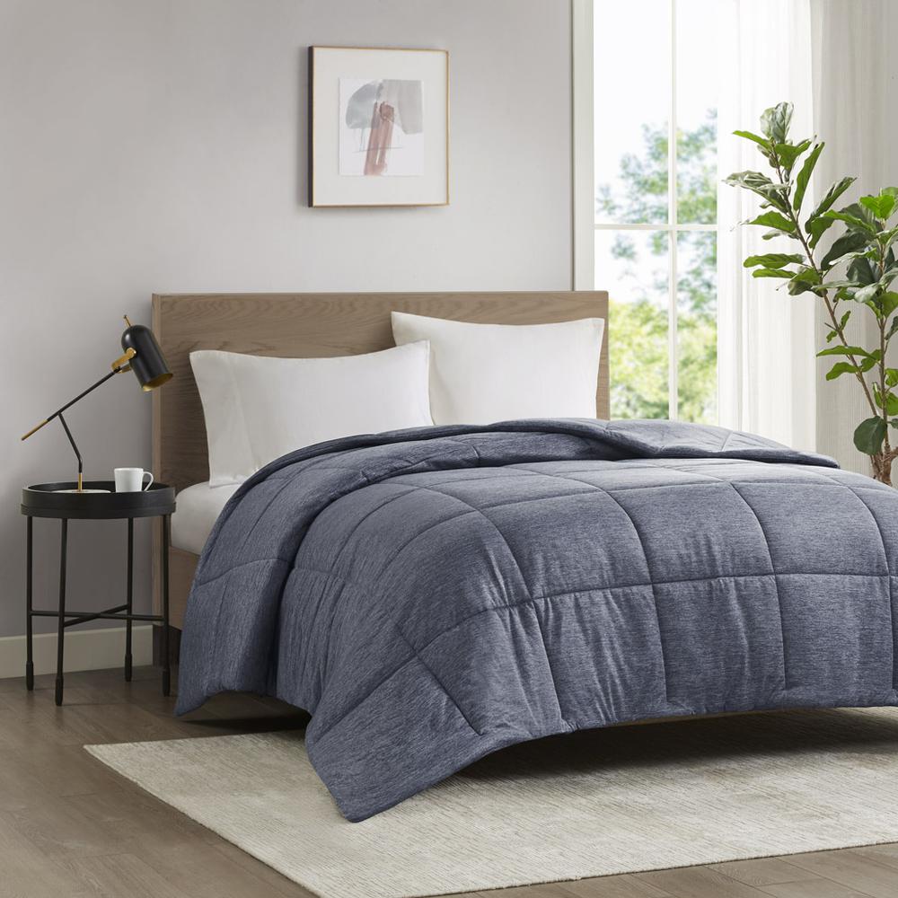 Oversized Down Alternative Comforter
