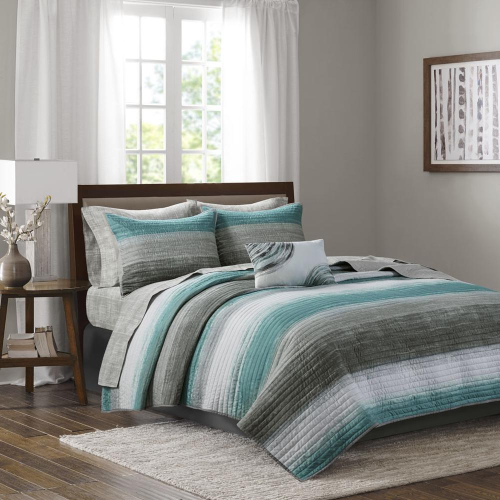 Saben 6 Piece Quilt Set with Cotton Bed Sheets, Aqua color