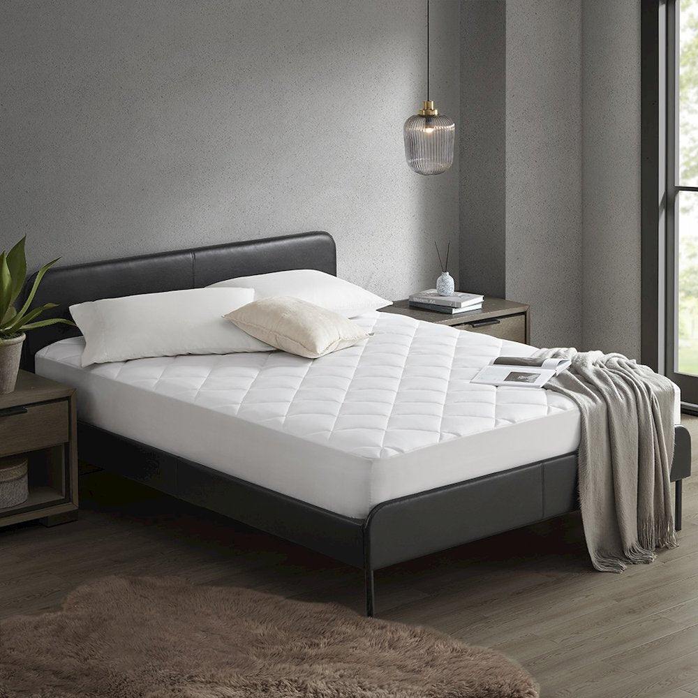 Cooling Touch Overfilled Deep Pocket Mattress Pad in White Color