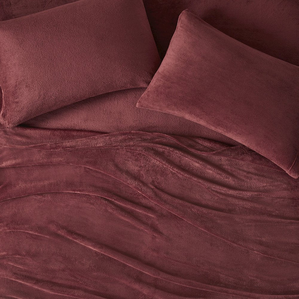Soloft Plush Micro Plush Sheet Set in Burgundy