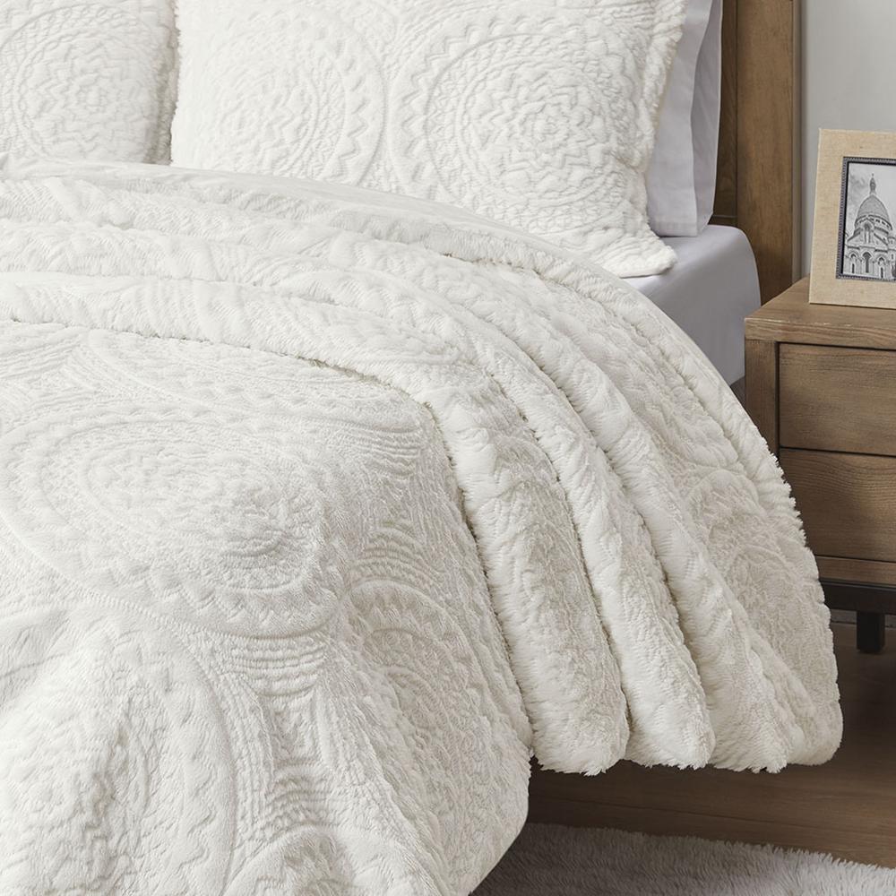 Embroidered Medallion Faux Fur Ultra Plush Comforter Mini Set