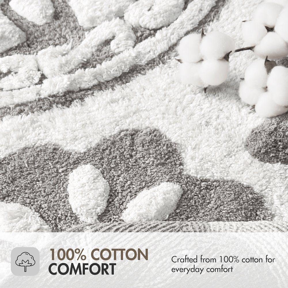 Casablanca Medallion Cotton Tufted Bath Rug