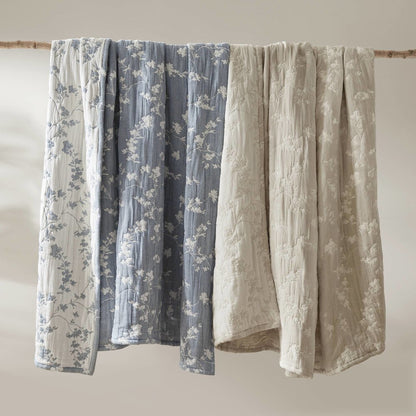 Catalina Botanical 3 Piece Jacquard Cotton Gauze Quilt Set