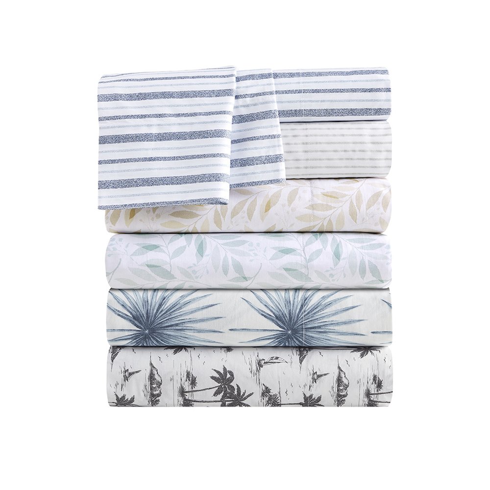 200 Thread Count Printed Cotton Sheet Set in Blue Palmetto Color