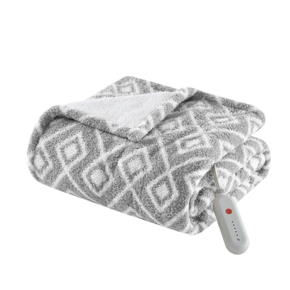 Amira Dream Soft Heated Throw in Grey Geo
