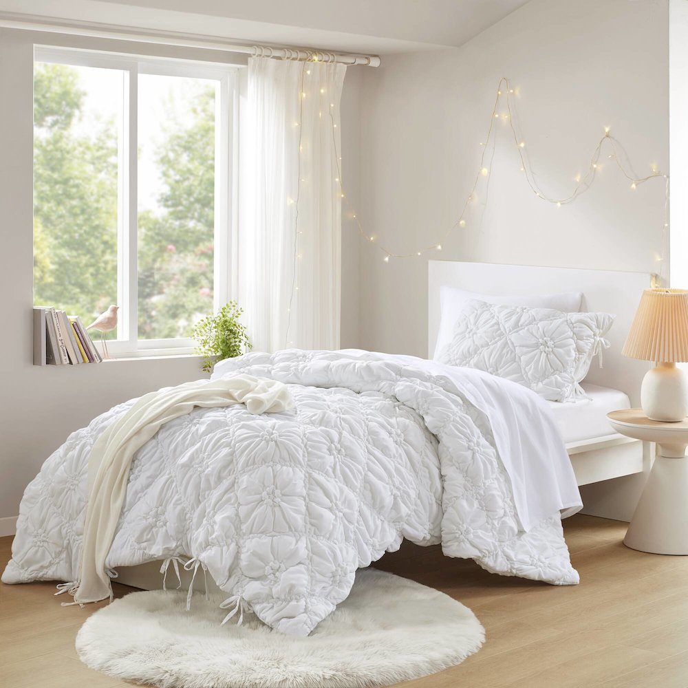 Lily 2PCS Comforter Set, White color