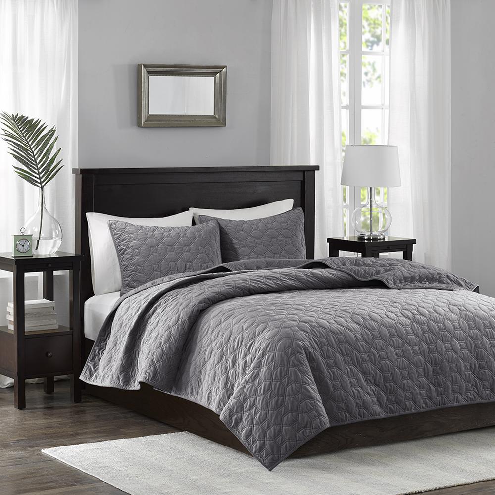 Harper 3 Piece Velvet Quilt Set, Grey color