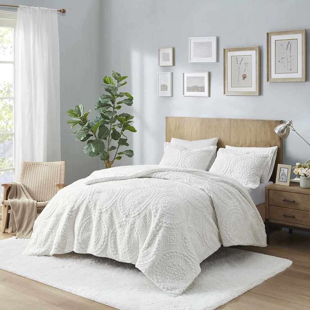 Embroidered Medallion Faux Fur Ultra Plush Duvet Cover Set