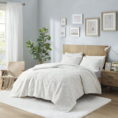 Embroidered Medallion Faux Fur Ultra Plush Duvet Cover Set