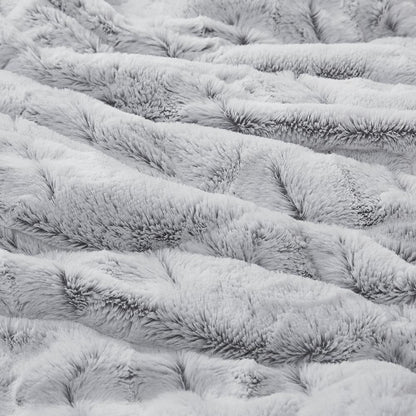 Back Print Long Fur Comforter Mini Set