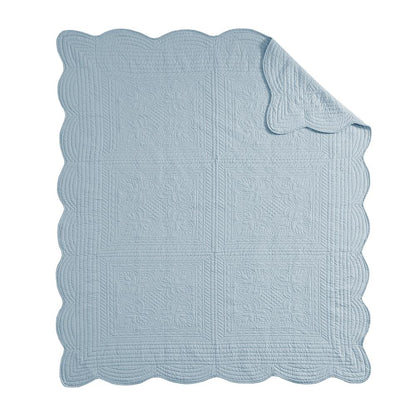 Oversized Quilted Throw with Scalloped Edges