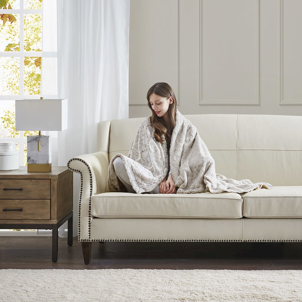 Zuri Oversized Faux Fur Throw