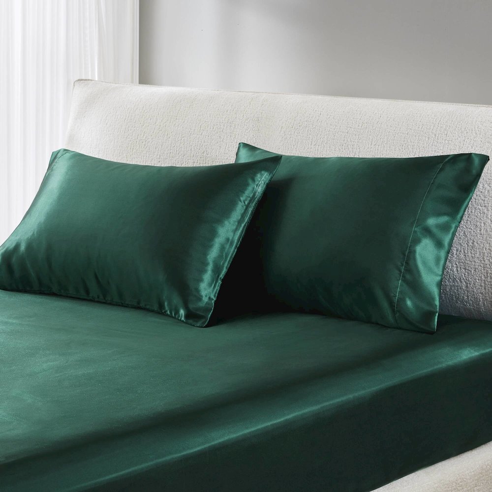 Satin Luxury 2 PC Pillowcases in Emerald