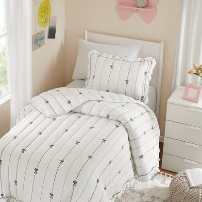 Liv Quilt Set