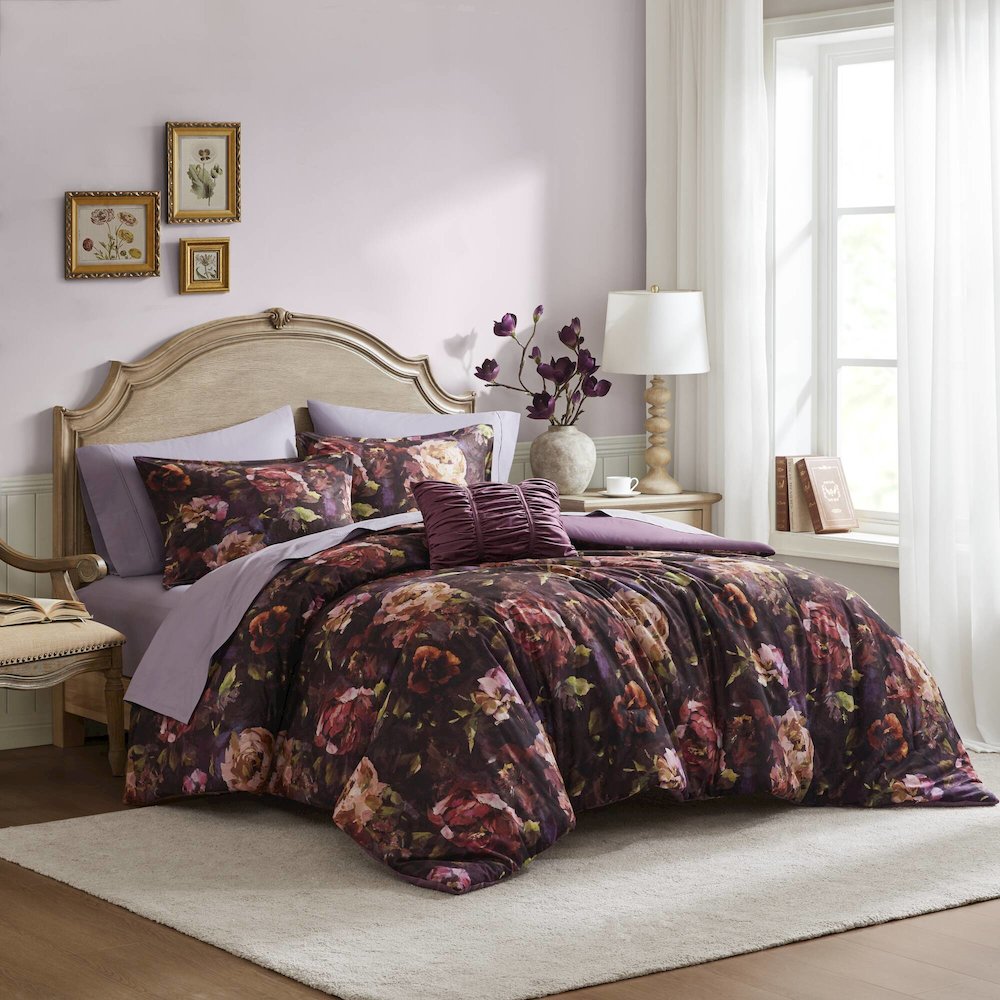 Seraphina velvet comforter set
