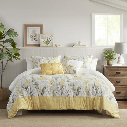 5 Piece Seersucker Comforter Set with Throw Pillows